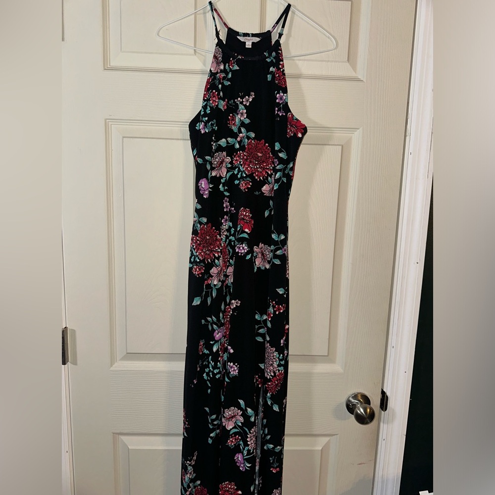 Super cute black dress